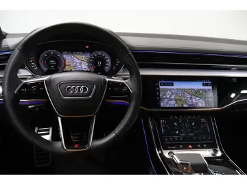AUDI A8 50 TDI quattro S-Line B&O Heap-Up AreaView