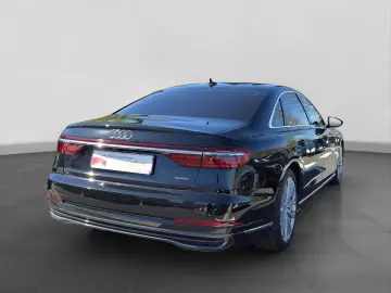 AUDI A8 Lang 60 TFSIe Q NP153 LM20 PANO B&O NACHTSICH