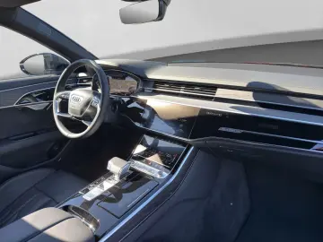 AUDI A8 Lang 60 TFSIe Q NP153 LM20 PANO B&O NACHTSICH