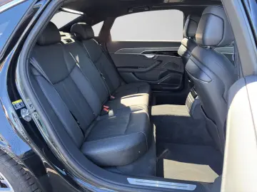 AUDI A8 Lang 60 TFSIe Q NP153 LM20 PANO B&O NACHTSICH