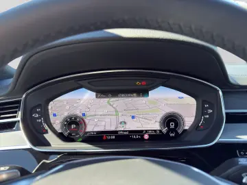 AUDI A8 Lang 60 TFSIe Q NP153 LM20 PANO B&O NACHTSICH