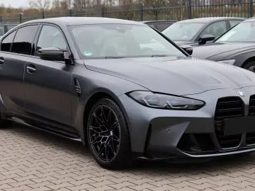 BMW M3 Limousine - FROZEN - Carbon   Finanțare Leasing