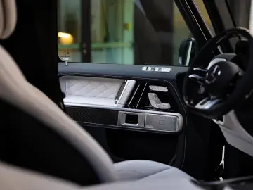 Mercedes-Benz G 63 FACELIFT   TV   NIGHT   SUPERIOR   MY26