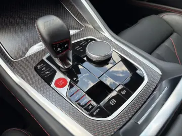 BMW XM Label ACC B W DriversP Massage AHK AB-Ass HUD