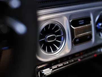 Mercedes-Benz G 63 FACELIFT   TV   NIGHT   SUPERIOR   MY26
