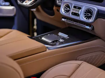 Mercedes-Benz G 63 FACELIFT   TV   NIGHT   SUPERIOR   MY26