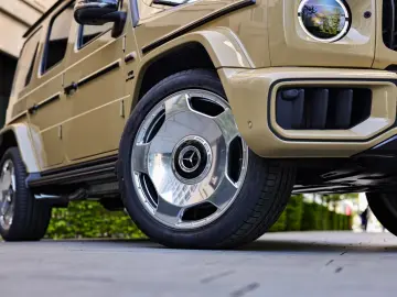 Mercedes-Benz G 63 FACELIFT   TV   NIGHT   SUPERIOR   MY26