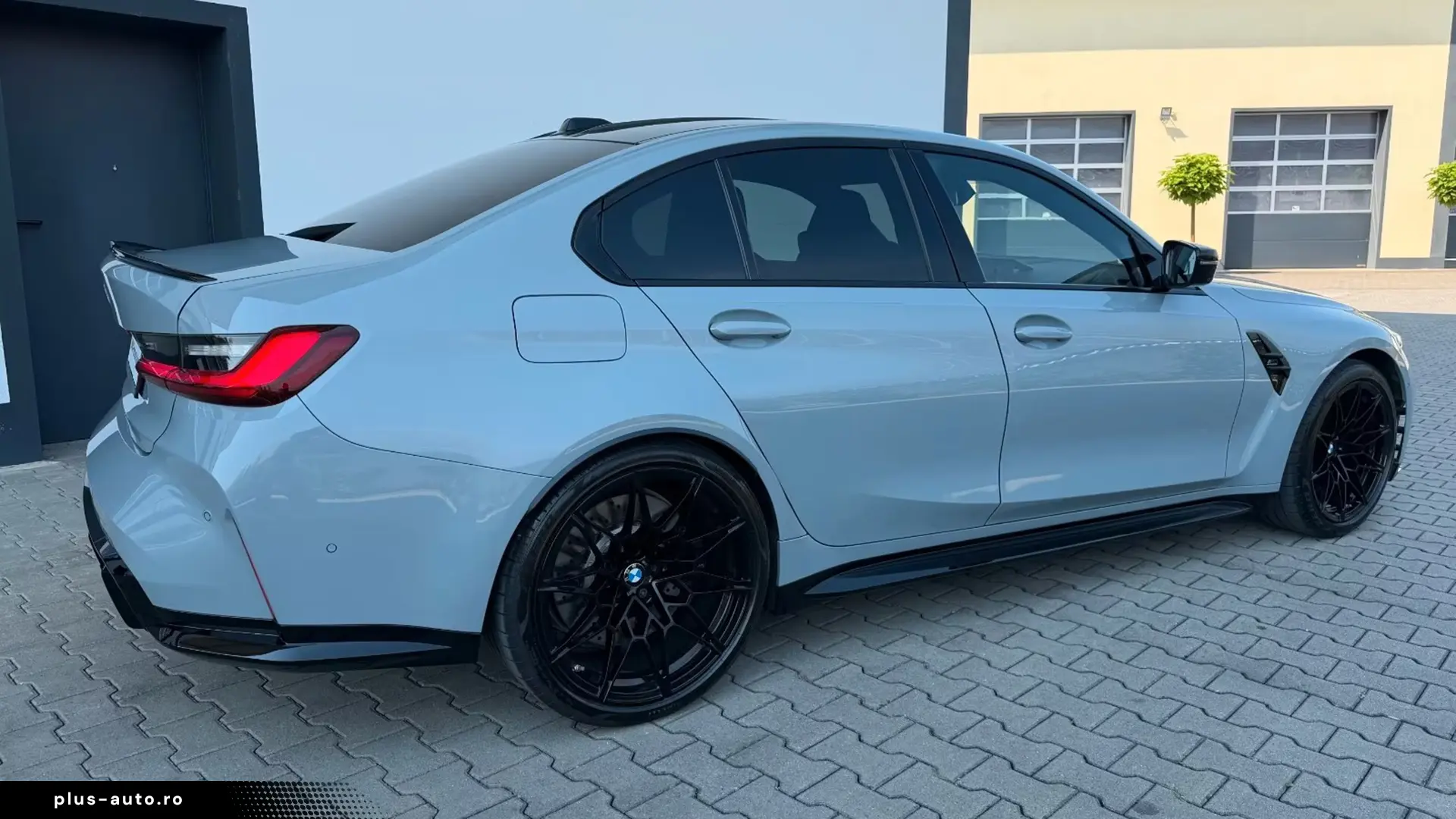 BMW M3 2024 — imagine 11
