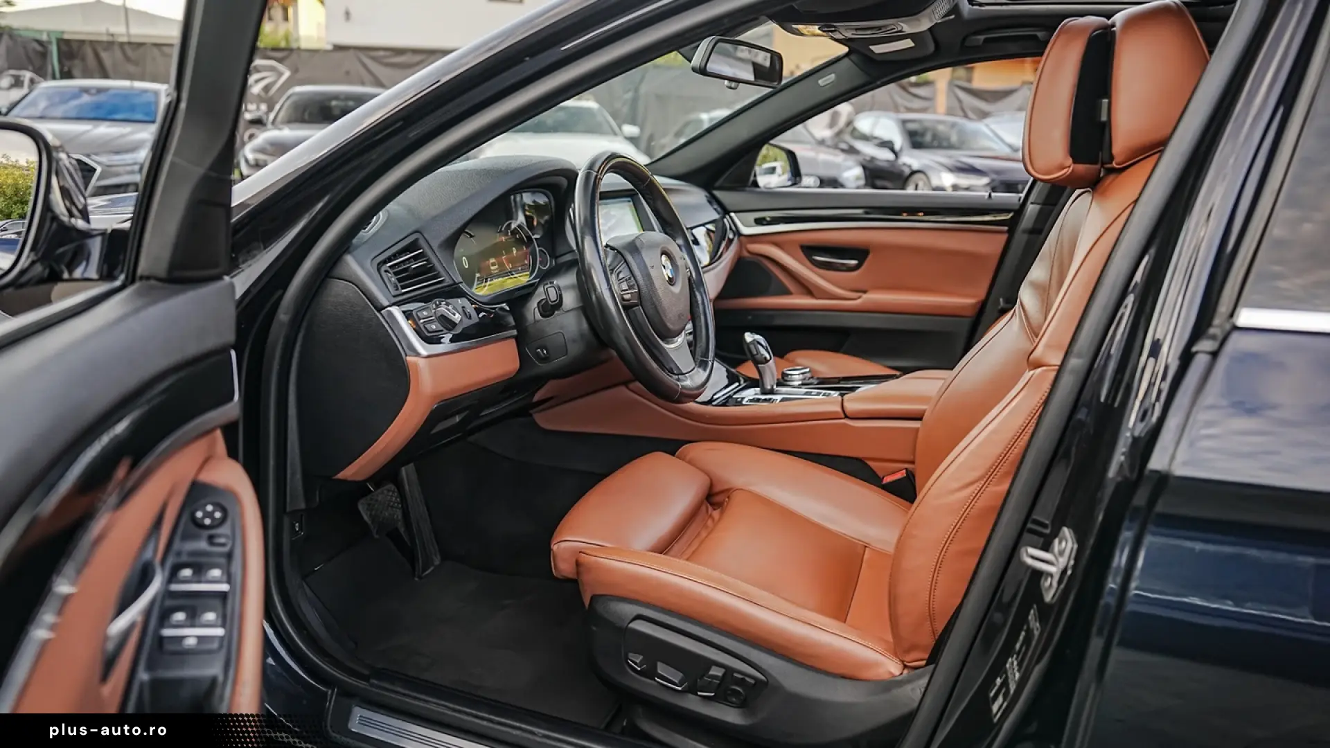 BMW Seria 5 520d Aut. Luxury Line
