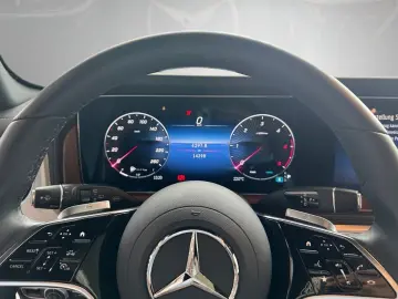 MERCEDES-BENZ G 450 d Exclusive AHK Technik SHD Nigh…