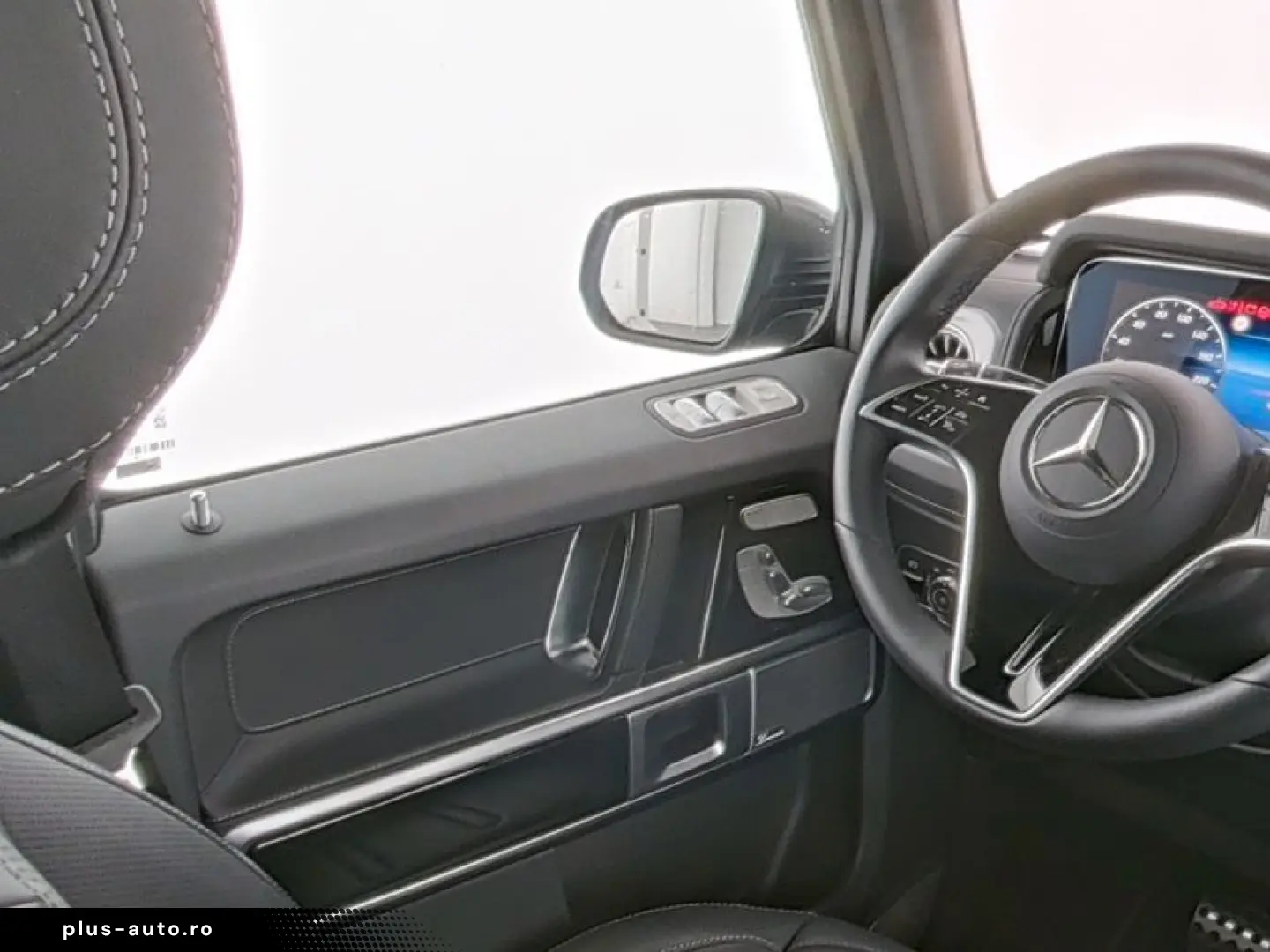 MERCEDES-BENZ G-Class 2025 — imagine 8