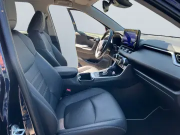 TOYOTA RAV 4 2.5 4x2 Hybrid Teamplayer