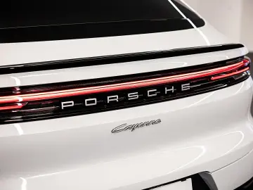 Porsche Cayenne E-Hybrid