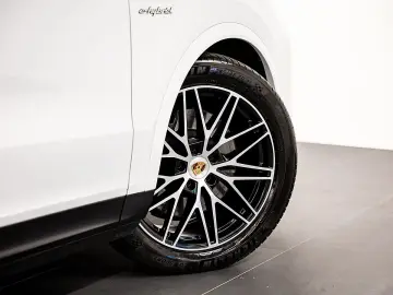 Porsche Cayenne E-Hybrid