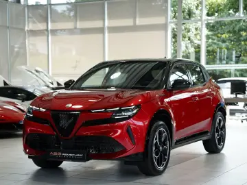 ALFA ROMEO Junior Ibrida 1.2 VGT 48V-Hybrid  1.Hand  MwSt