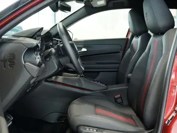 ALFA ROMEO Junior Ibrida 1.2 VGT 48V-Hybrid  1.Hand  MwSt