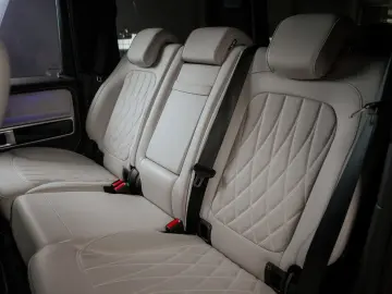 MERCEDES-BENZ G 63 AMG 2024