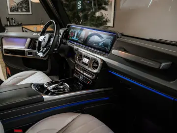 MERCEDES-BENZ G 63 AMG 2024