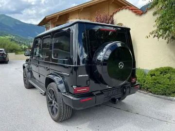 MERCEDES-BENZ G 63 AMG AHK STHZ SUPERIOR Line