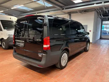 MERCEDES-BENZ Vito 116 CDI Tourer Pro lang Allrad Klima Navi