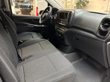 MERCEDES-BENZ Vito 116 CDI Tourer Pro lang Allrad Klima Navi
