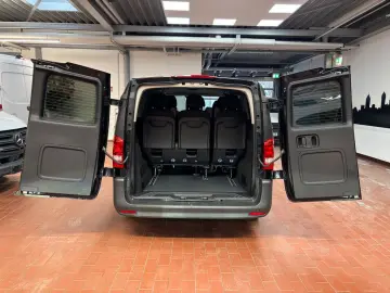 MERCEDES-BENZ Vito 116 CDI Tourer Pro lang Allrad Klima Navi
