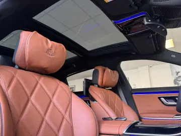 MERCEDES-BENZ Maybach S 580 Exklusiv First-Class Fond-TV R21