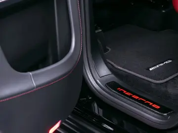 Mercedes-Benz Topcar Inferno  A22 MY2026 Superior Carbon