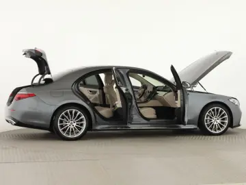 MERCEDES-BENZ S 400 d 4M  AMG Panorama Digi-Light HA…