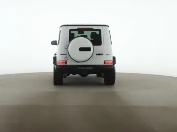 Mercedes-Benz G 63 AMG Magno Night Massage Fond-TV