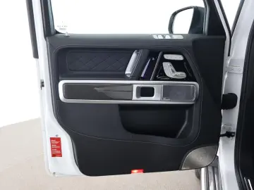 Mercedes-Benz G 63 AMG Magno Night Massage Fond-TV