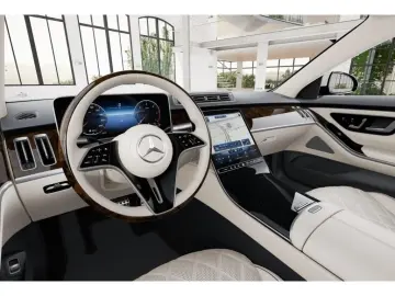 MERCEDES-BENZ S 400 d 4M AMG PANO DIG-LED HUD 360  M…