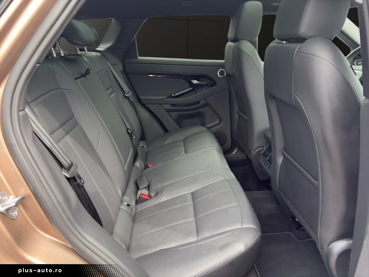 LAND ROVER Range Rover Evoque P270e Plug-in-Hybrid Dyn. SE