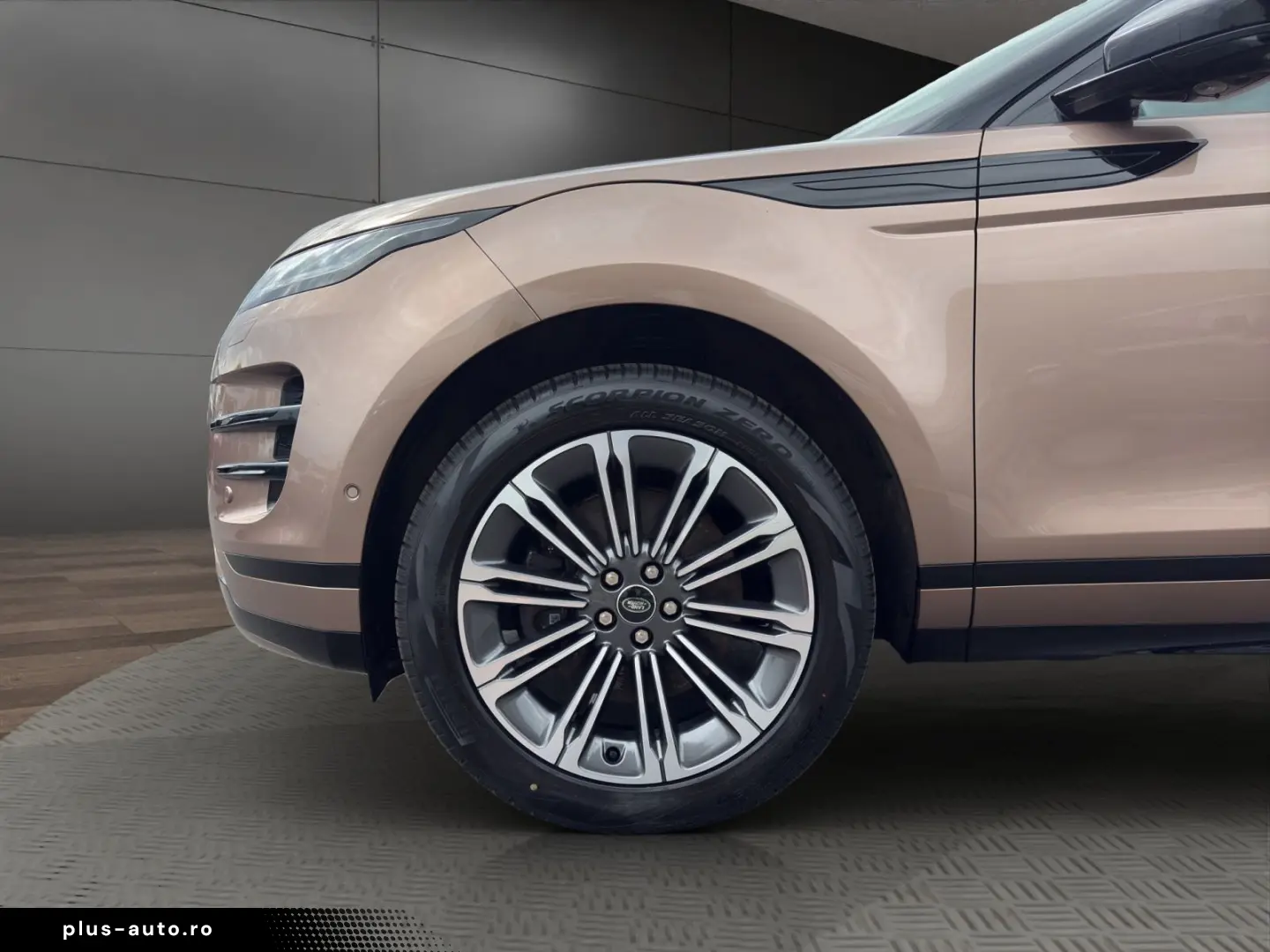 LAND ROVER Range Rover Evoque P270e Plug-in-Hybrid Dyn. SE
