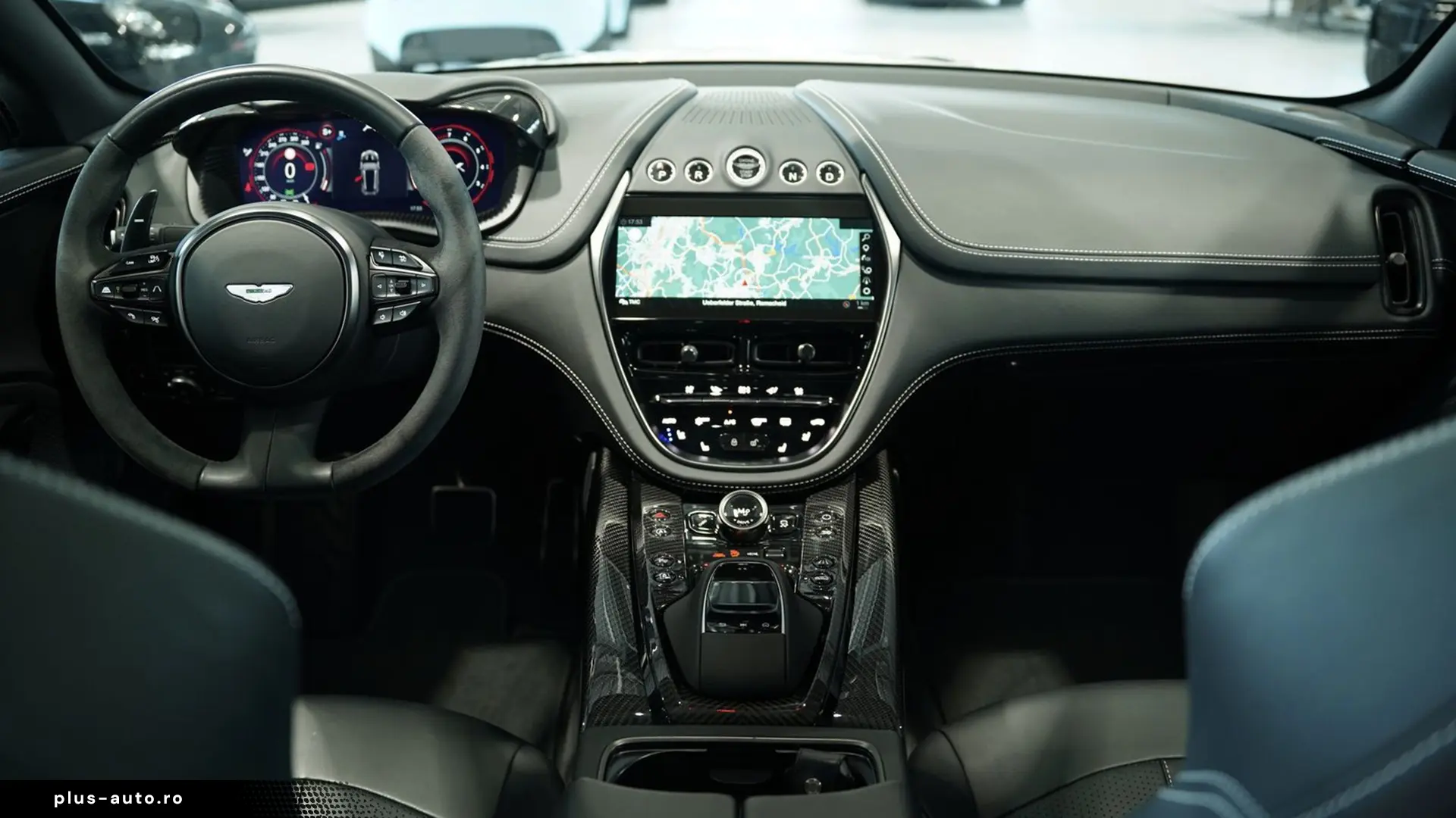 Aston Martin DBX 707 4.0 V8 Carbon   Finanțare Leasing
