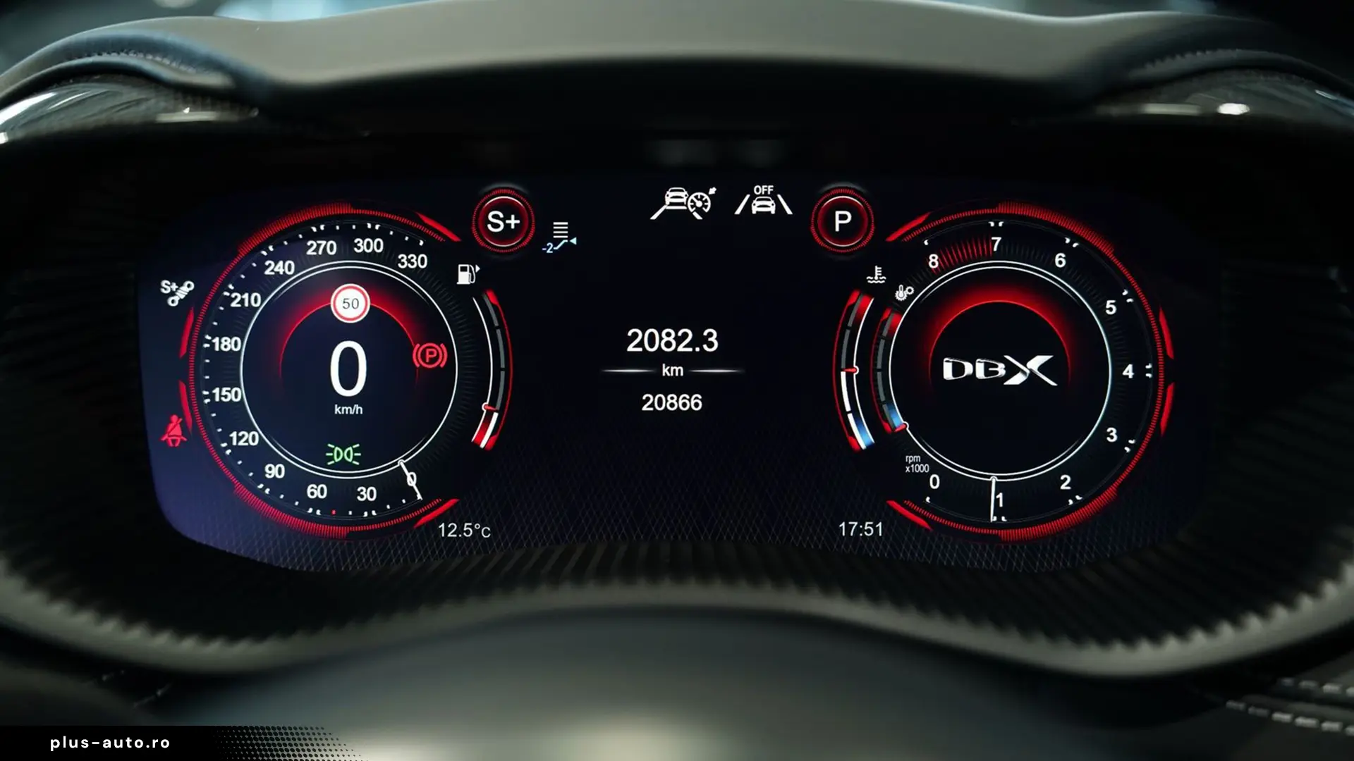 Aston Martin DBX 707 4.0 V8 Carbon   Finanțare Leasing