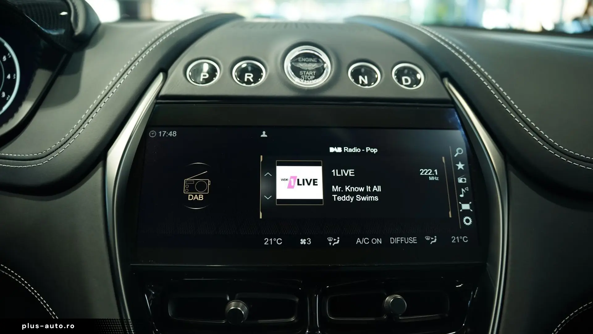 Aston Martin DBX 707 4.0 V8 Carbon   Finanțare Leasing
