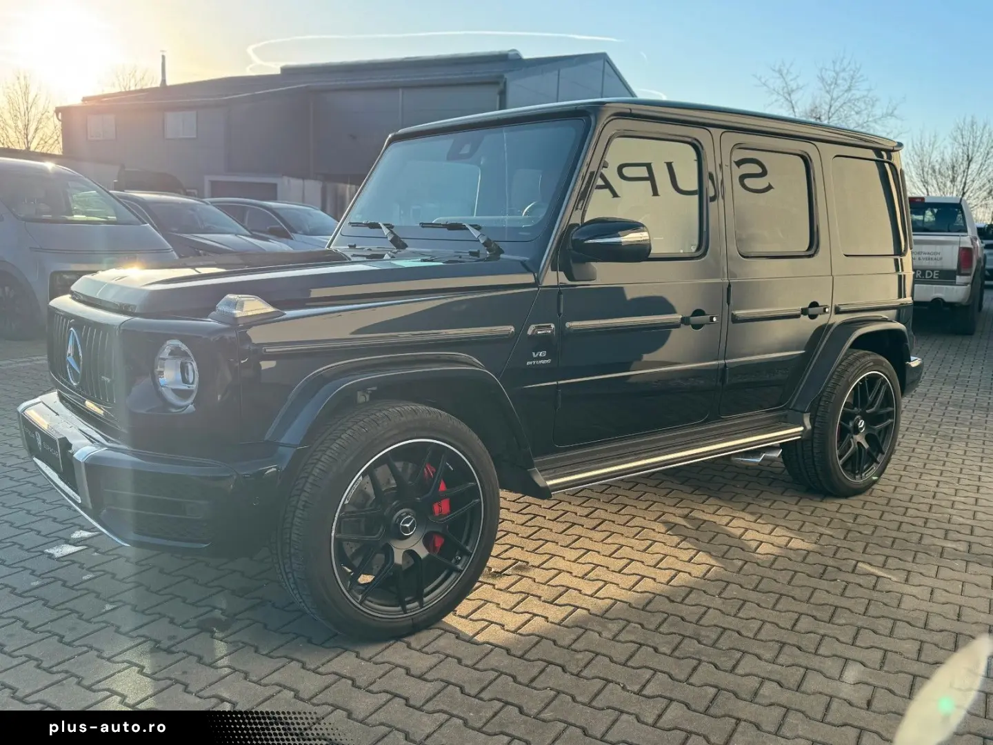 MERCEDES-BENZ G 63 AMG  Exclusive Multibeam Performance