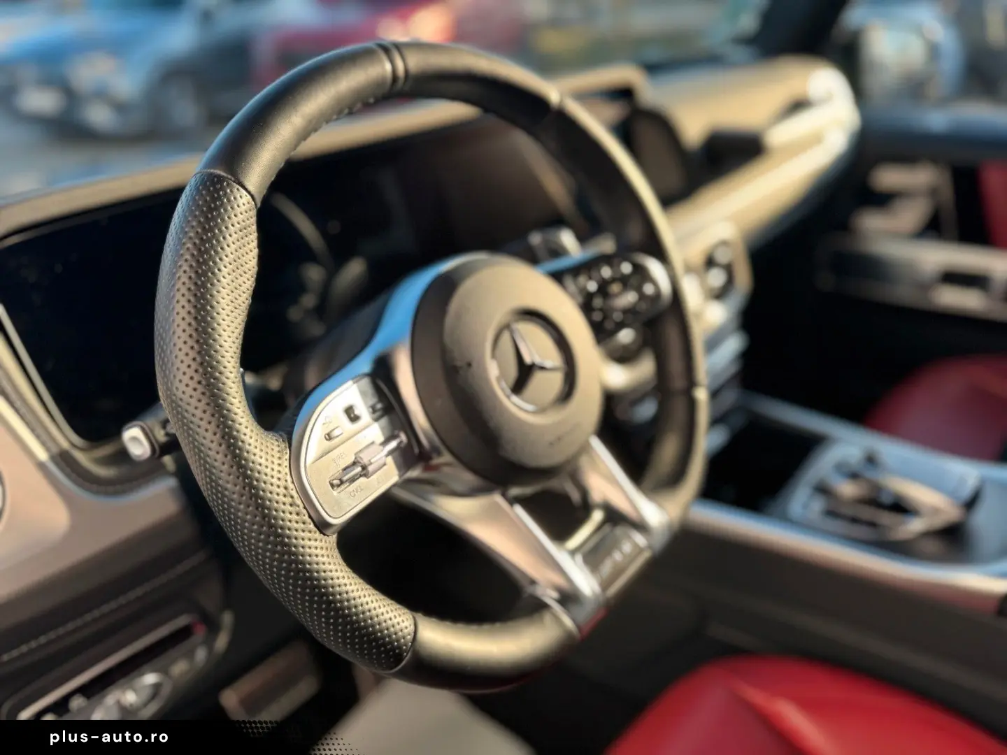MERCEDES-BENZ G 63 AMG  Exclusive Multibeam Performance