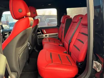 MERCEDES-BENZ G 63 AMG  Exclusive Multibeam Performance
