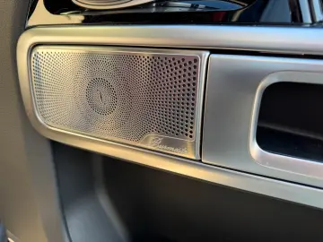 MERCEDES-BENZ G 63 AMG  Exclusive Multibeam Performance