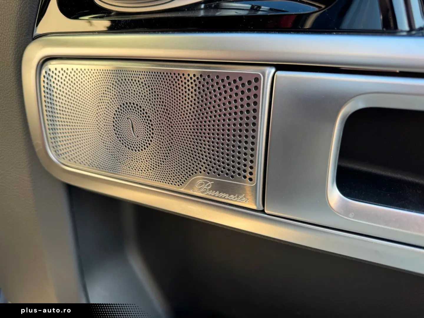 MERCEDES-BENZ G 63 AMG  Exclusive Multibeam Performance