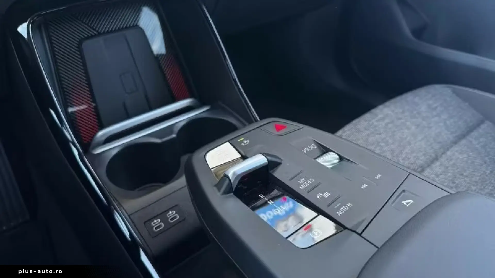 BMW X2 2025 — imagine 8