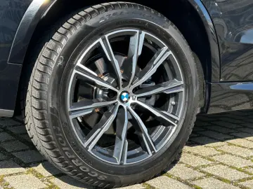 BMW X5 x40i M Sport Sky Standh.KomfS Bel.HUD ACC AHK