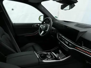 BMW X5 xDrive40i M Sport   GARANTIE-10.2030