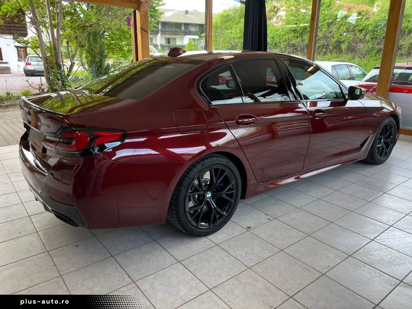 BMW M550 i xDrive Lim.  B&W PANO LASER INDIVIDUAL