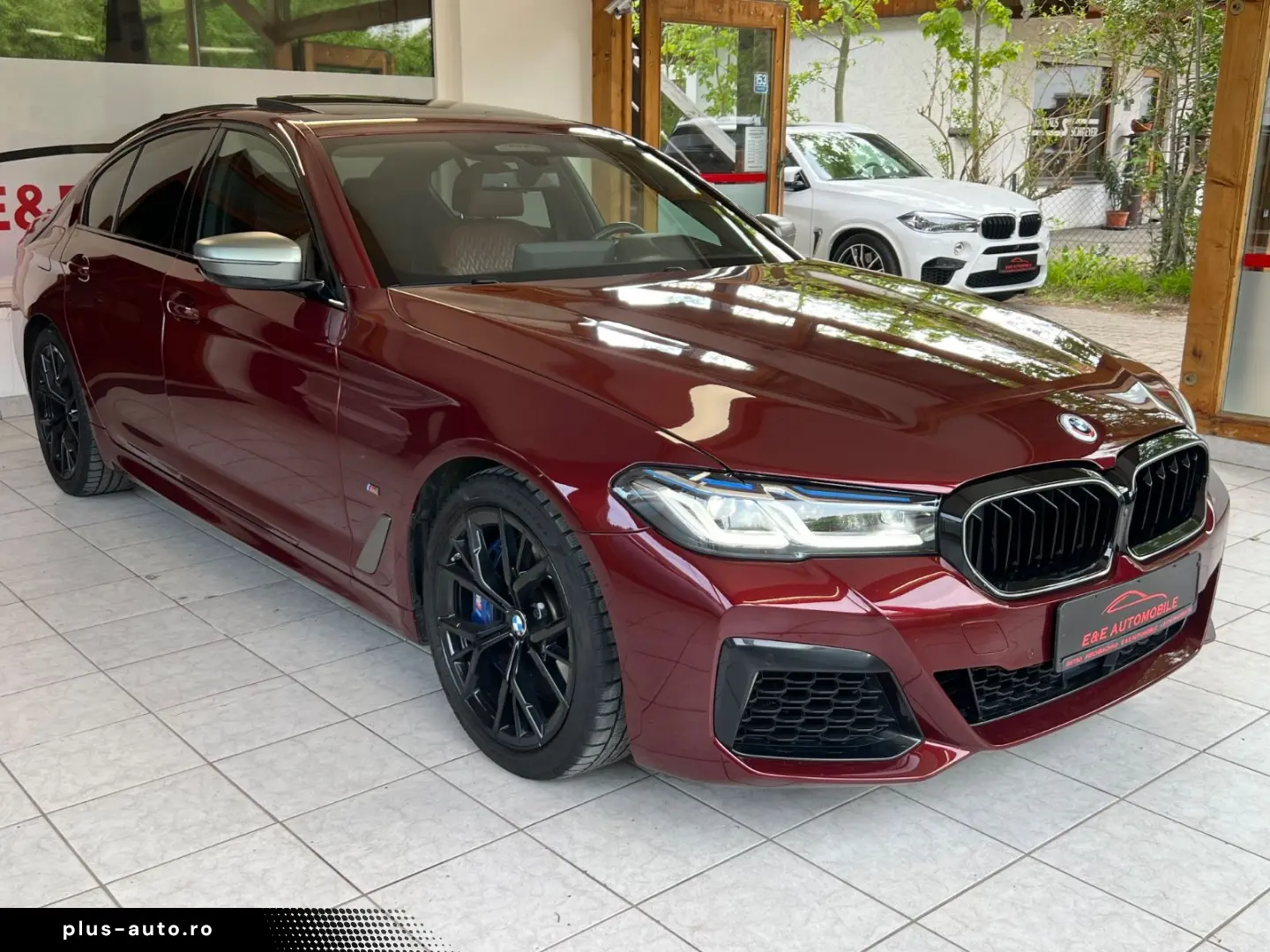 BMW M550 i xDrive Lim.  B&W PANO LASER INDIVIDUAL