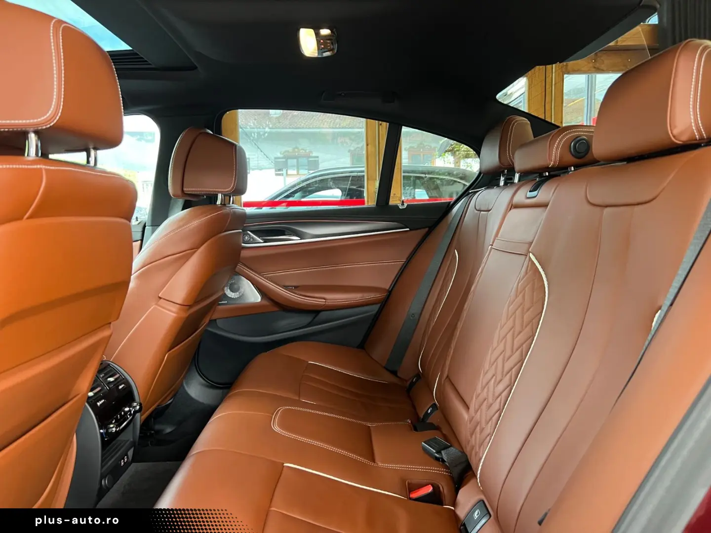 BMW M550 i xDrive Lim.  B&W PANO LASER INDIVIDUAL