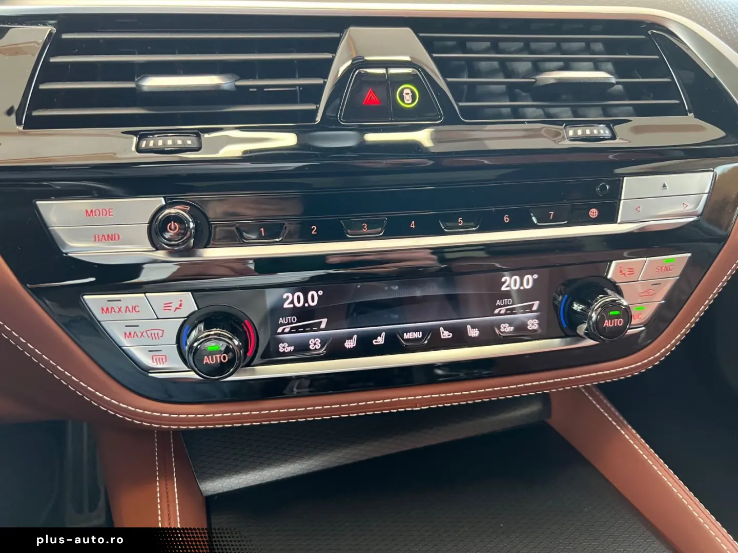 BMW M550 i xDrive Lim.  B&W PANO LASER INDIVIDUAL