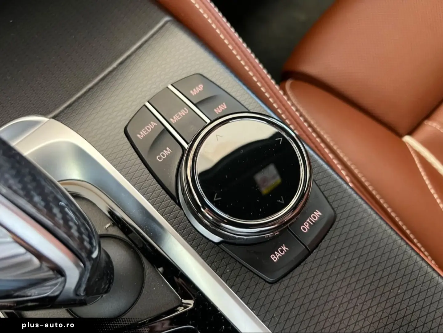 BMW M550 i xDrive Lim.  B&W PANO LASER INDIVIDUAL